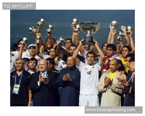 从贫困到辉煌足球明星的奋斗历程与励志故事图片集