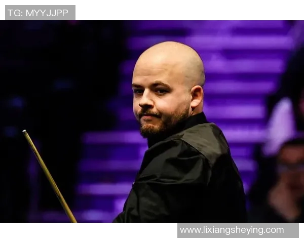 全球足球明星年龄排行榜揭晓年轻球员崭露头角老将依然闪耀光芒