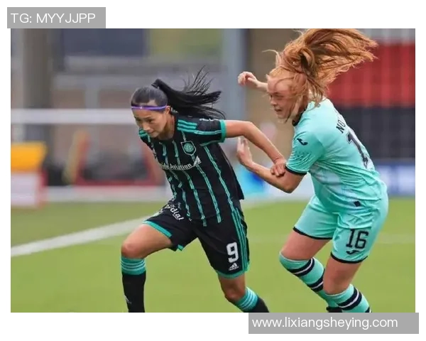 当红女星与足球巨星的爱恋交响曲在璀璨星空下绽放的故事