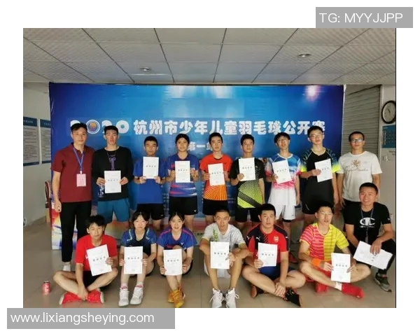 成都羽毛球队与杭州羽毛球队实力对比赛后分析与总结 成都羽毛球队与杭州羽毛球队实力对比赛后分析与总结