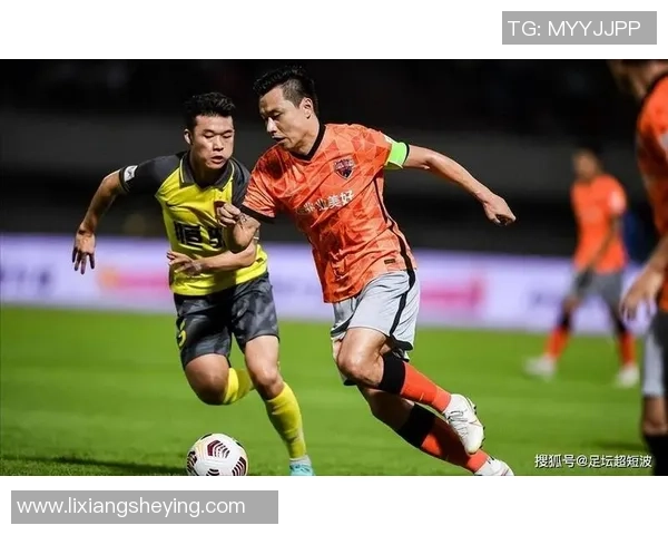 足球评论:成都足球队的中路突破得失